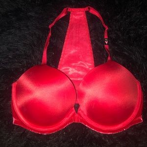 NWT Victoria’s Secret bra 34D